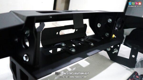 Jual Bemper Depan Besi New Jimny 2019 Offroad Bumper Aksesoris Jip Jimny - Gambar 2