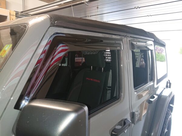 Jual Talang Air Mobil Jeep Rubicon Side Window Air Deflectors 18+ Jeep Wrangler JL Rain Guard MOPAR Usa - Gambar 3