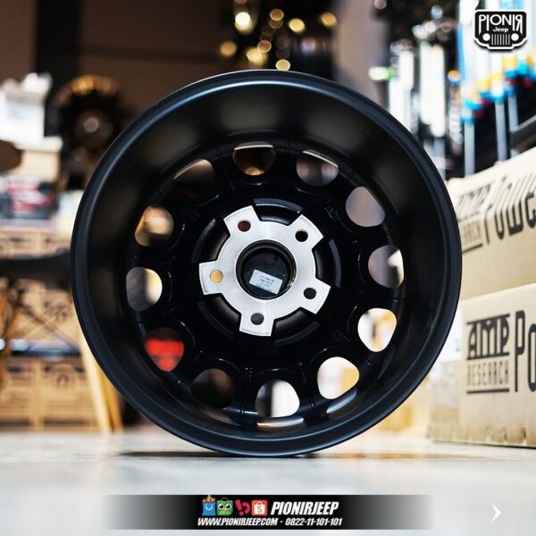 Method Velg Jeep Wrangler JK Rubicon MR105 ET-38 Machined Original USA - Gambar 3