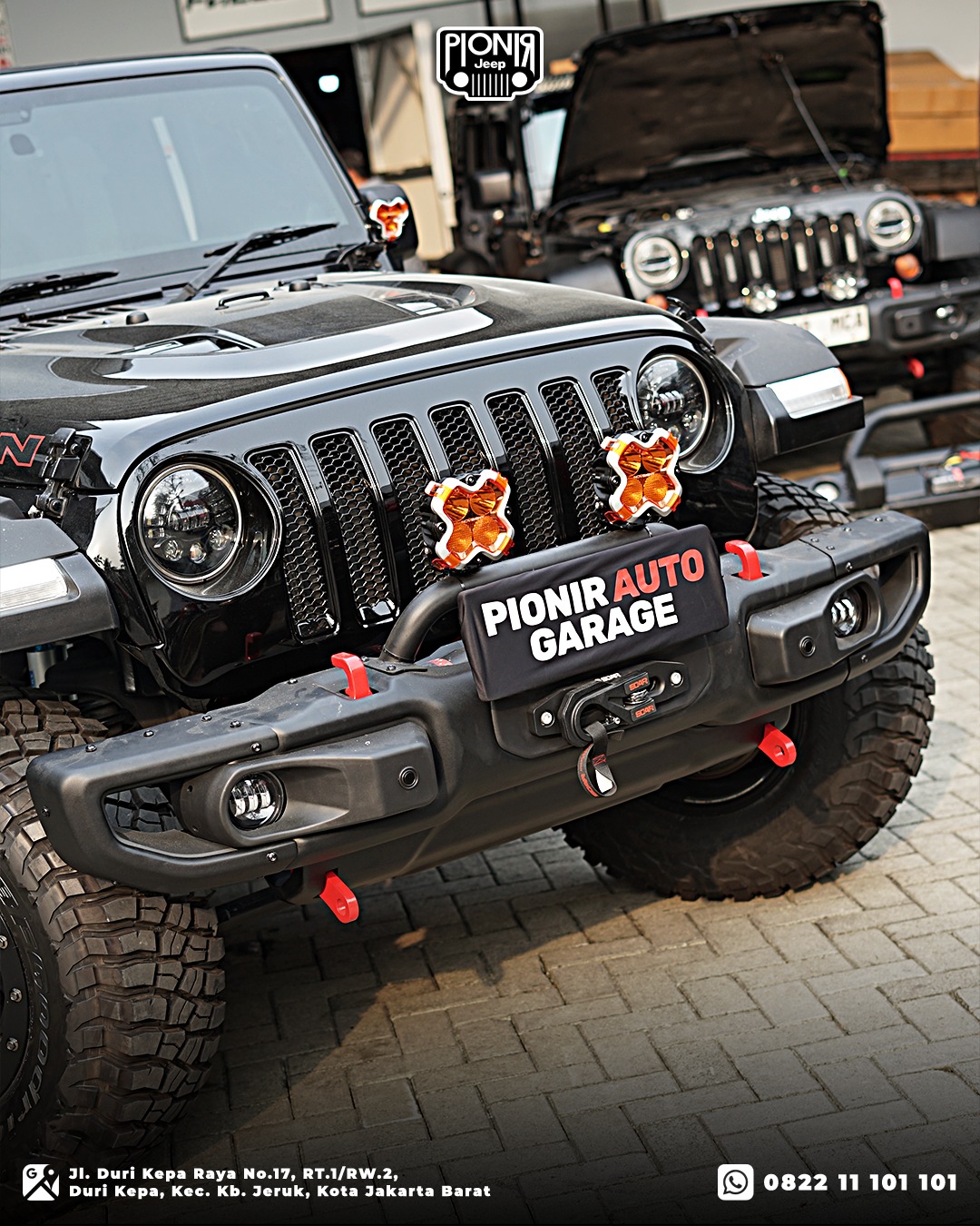 Modifikasi Jeep Rubicon JK Samping Belakang