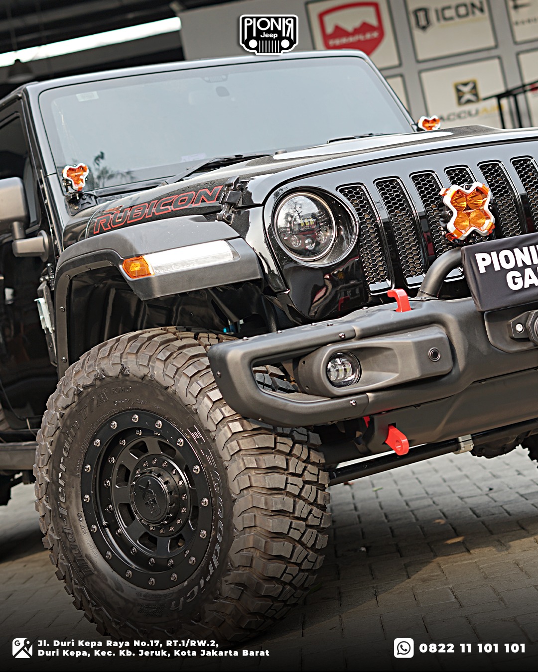 Modifikasi Jeep Rubicon JK Tampak Depan Garang