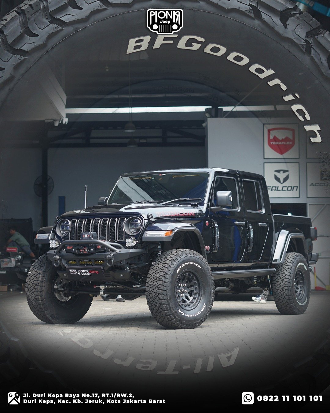 Tampilan keseluruhan Jeep Gladiator modifikasi di Pionir Auto Garage
