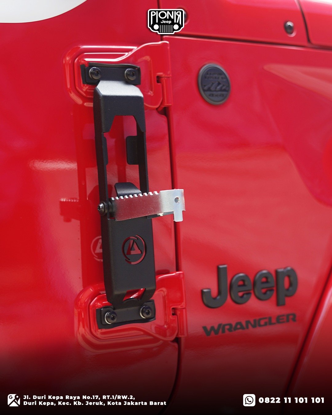Modifikasi Atlas Door Step Smittybilt Jeep Wrangler Rubicon JL Whitecap Edition 2026 PIONIR JEEP