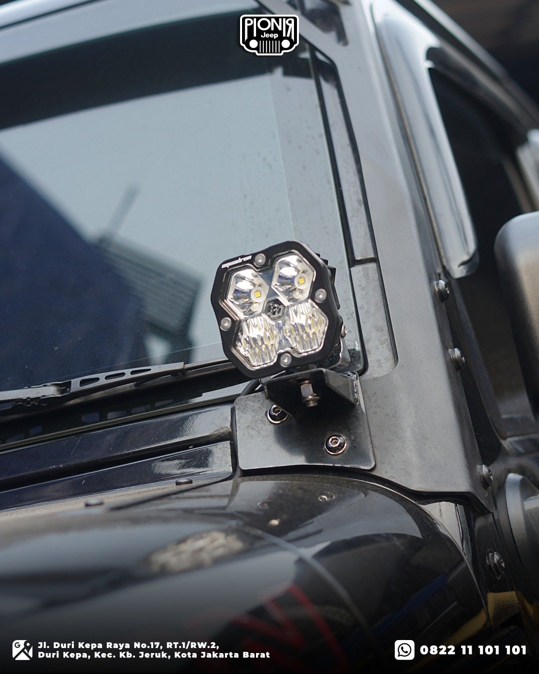 Lampu pilar A Baja Designs Squadron Sport 2.0 pada Jeep JK