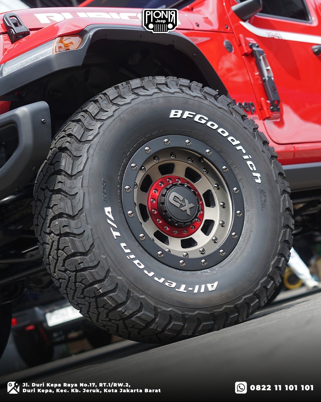 PIONIR JEEP Variasi Velg KMC KM545 Trek Dan Ban BFGoodrich KO3 Jeep Wrangler Rubicon JL Whitecap Edition 2026