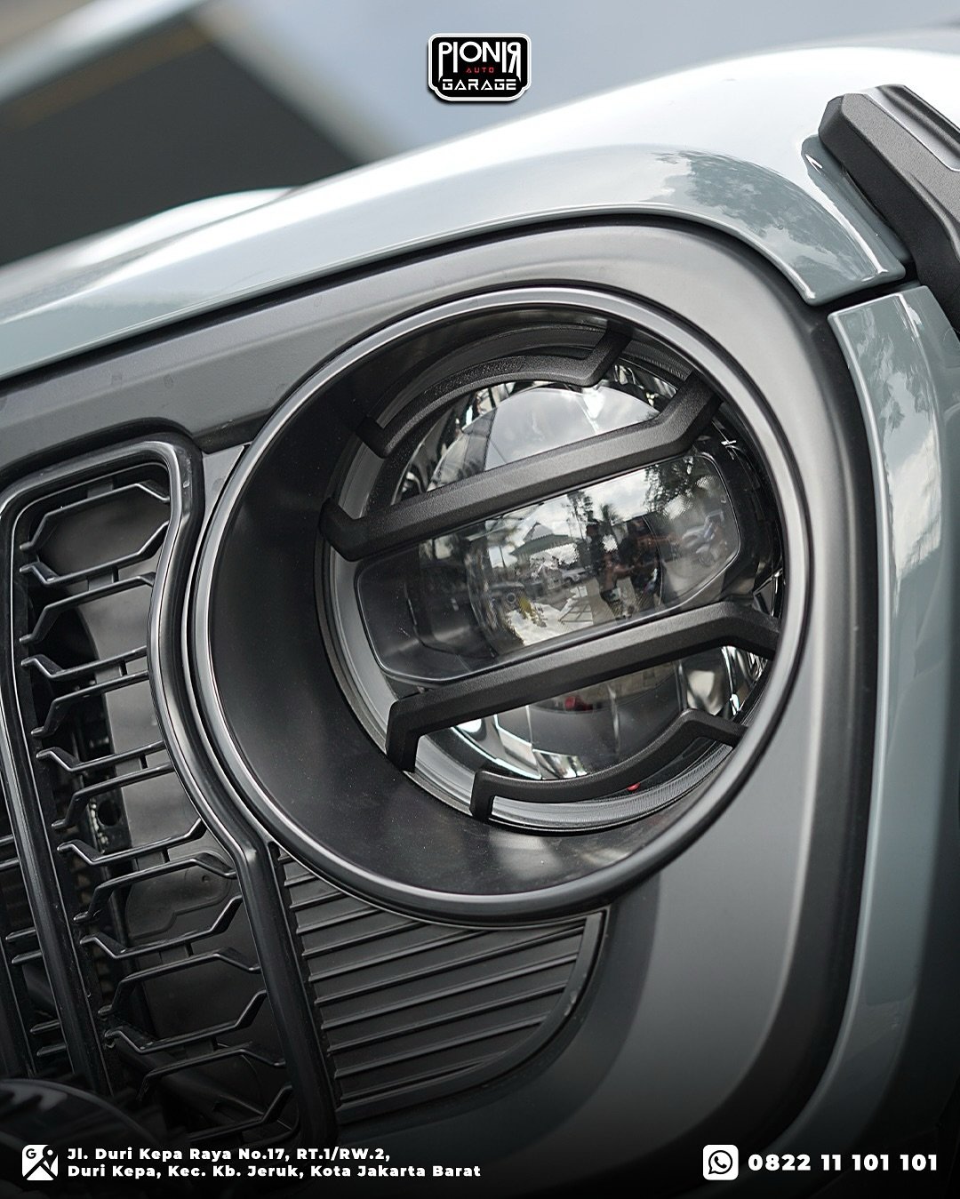 Modifikasi pelindung lampu Rugged Ridge Jeep Rubicon JL